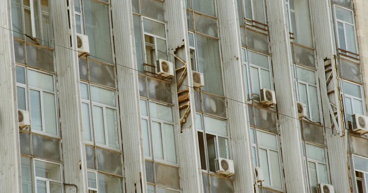 Air Conditioner Performance Degradation: Causes & Servicing Standards Explained